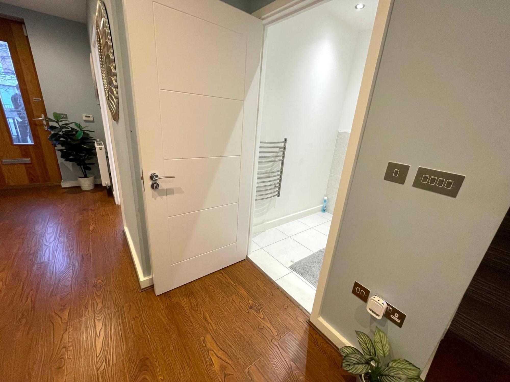 London Stratford Luxury House, 5 Minutes Walk Station, Westfield, 3 Bedrooms 3 Bathrooms, Reception, Garden, Parking Exteriér fotografie