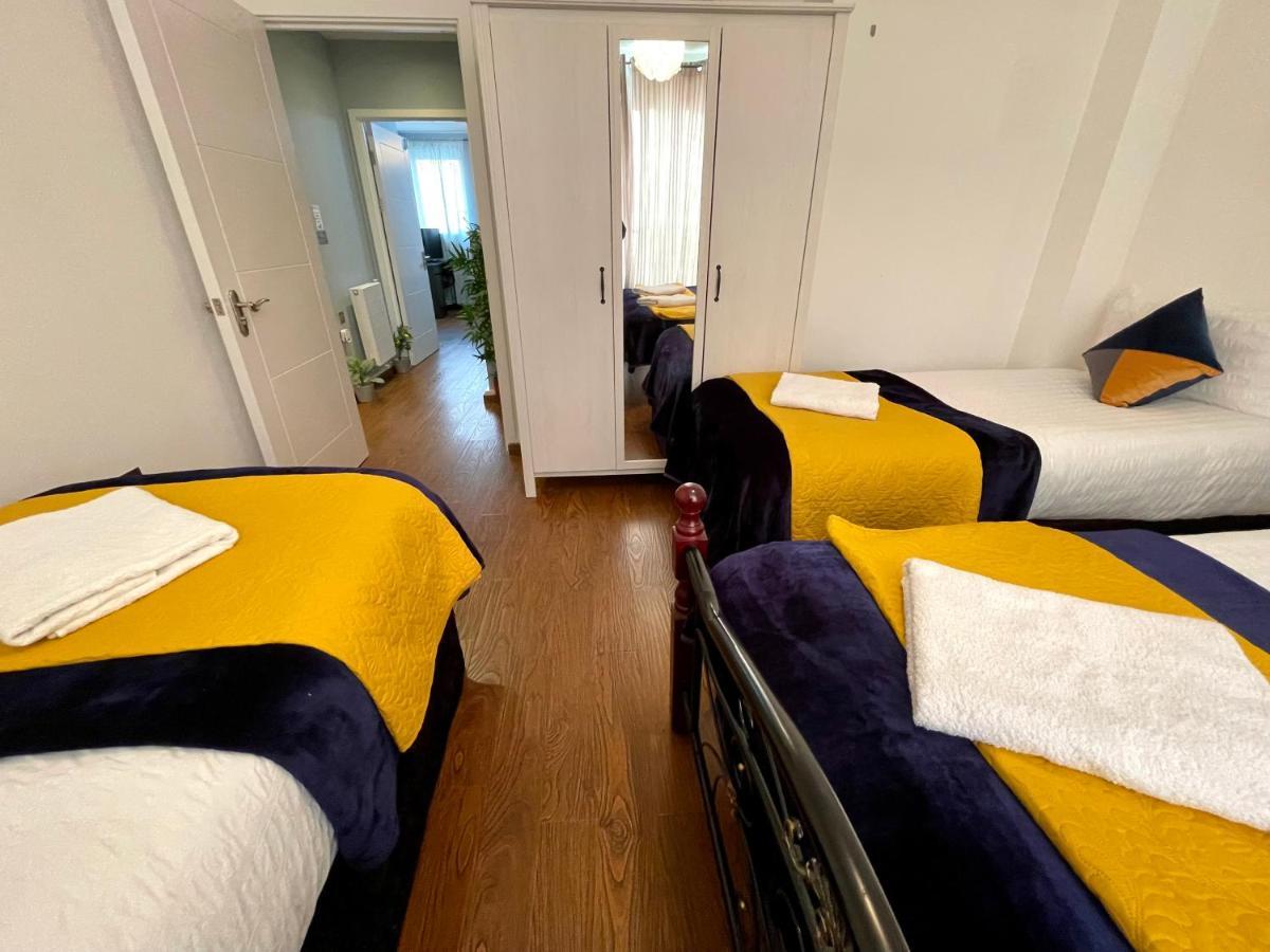 London Stratford Luxury House, 5 Minutes Walk Station, Westfield, 3 Bedrooms 3 Bathrooms, Reception, Garden, Parking Exteriér fotografie